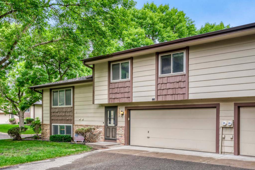 5536 Aldrich DR N, Brooklyn Center, MN 55430