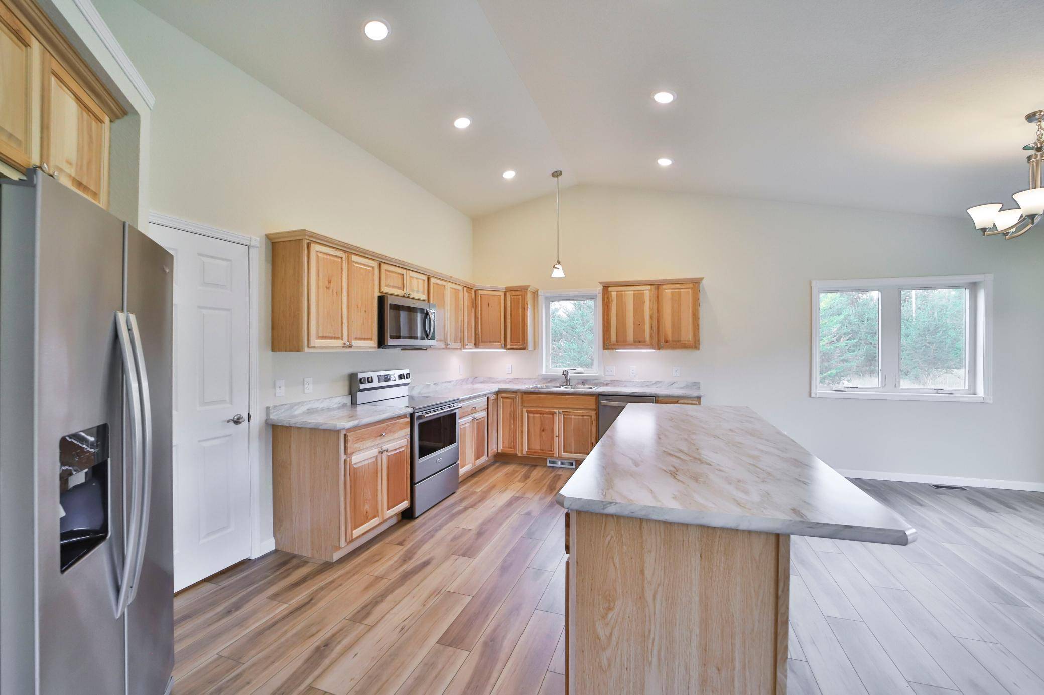 11946 Joneswood CIR, Baxter, MN 56425