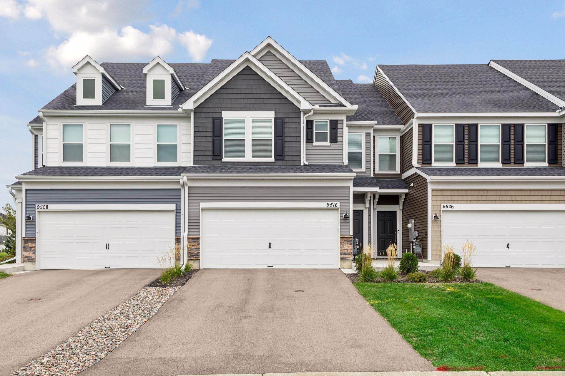 9516 4th ST N, Lake Elmo, MN 55042