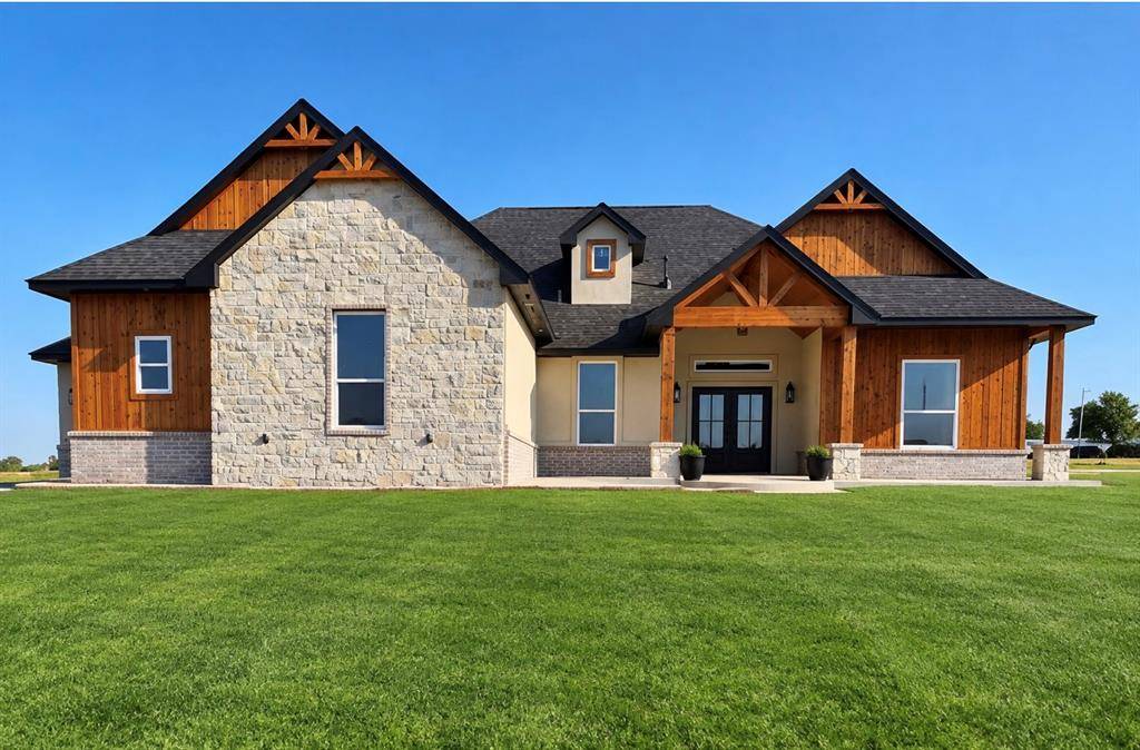 2434 Wolf Creek BND, Blanchard, OK 73010