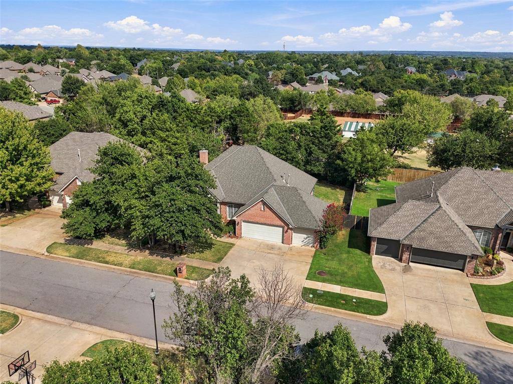 13728 Kirkland RDG, Edmond, OK 73013