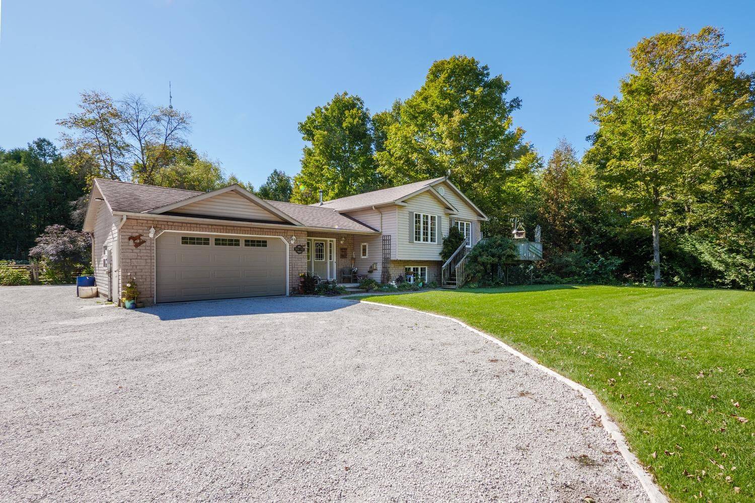 135 North Diagonal N/A, South Bruce Peninsula, ON N0H 2T0