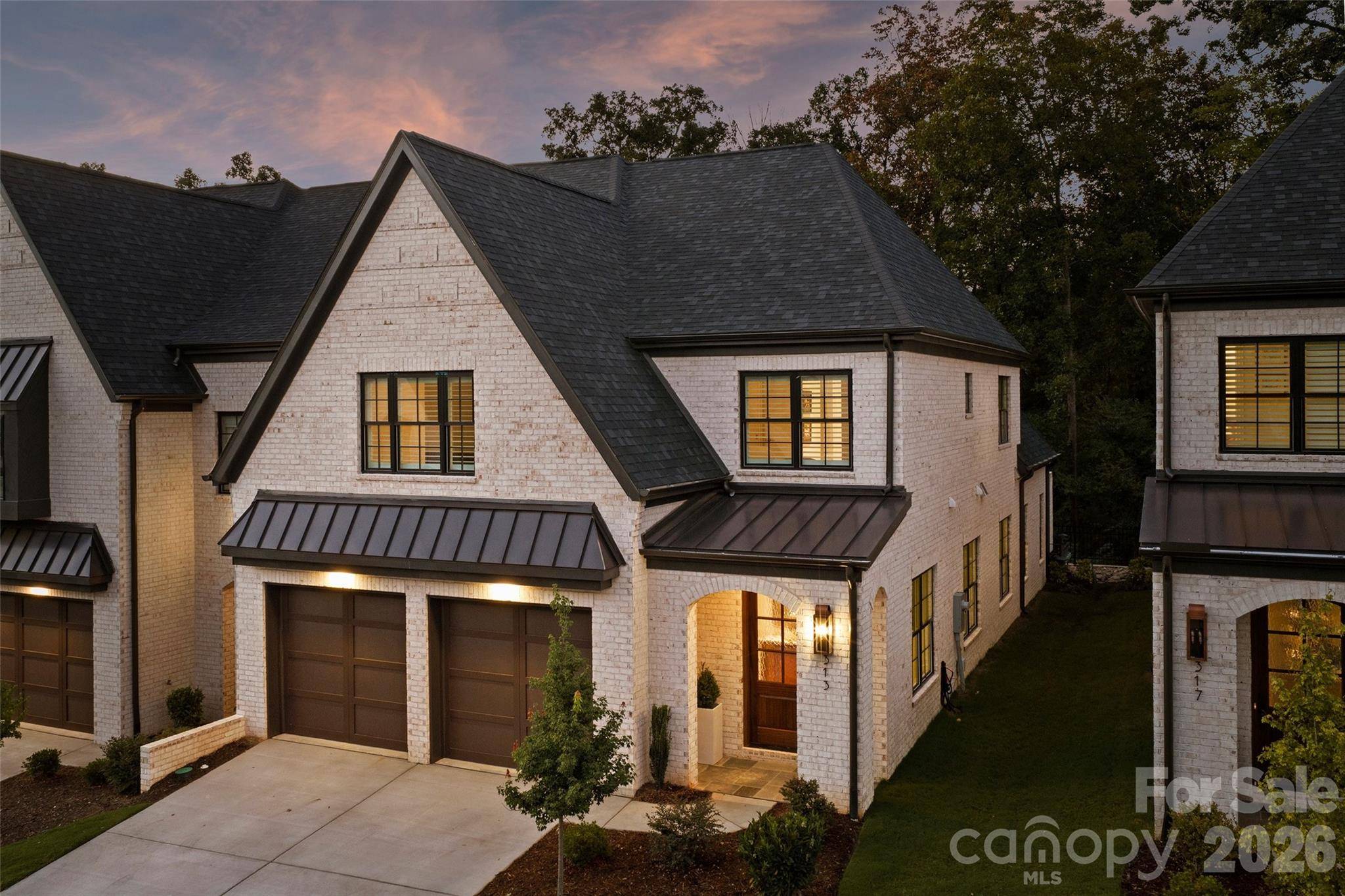 313 Audrey PL, Charlotte, NC 28226