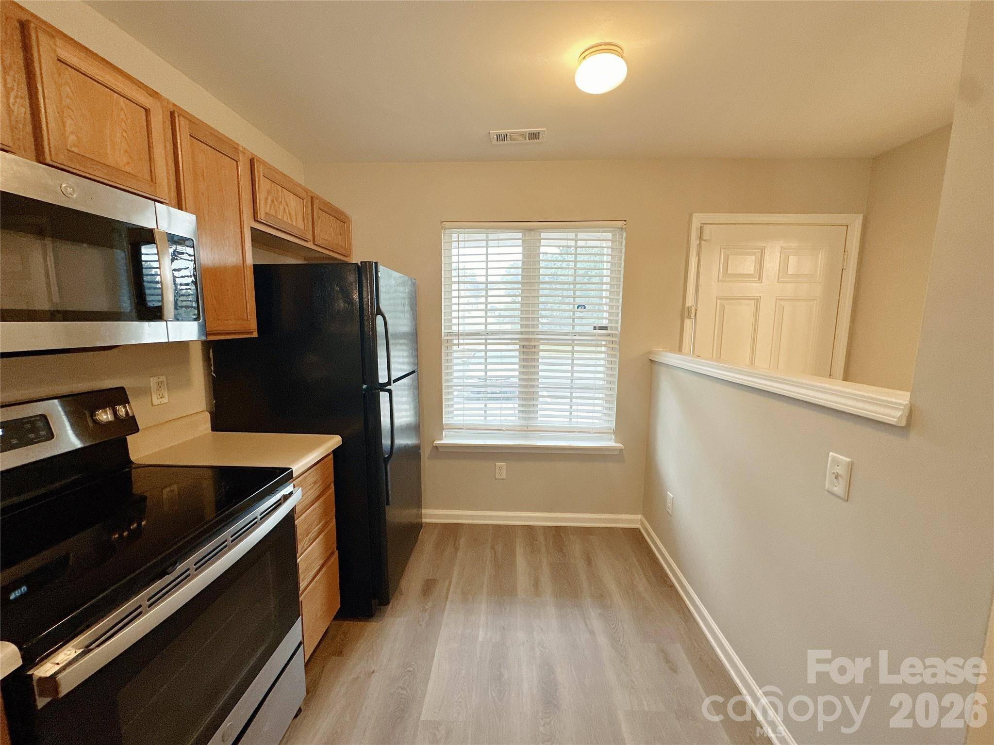 11044 Derryrush DR, Charlotte, NC 28213
