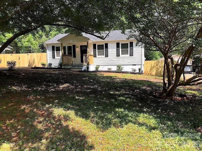 710 Stowe DR, Lowell, NC 28098