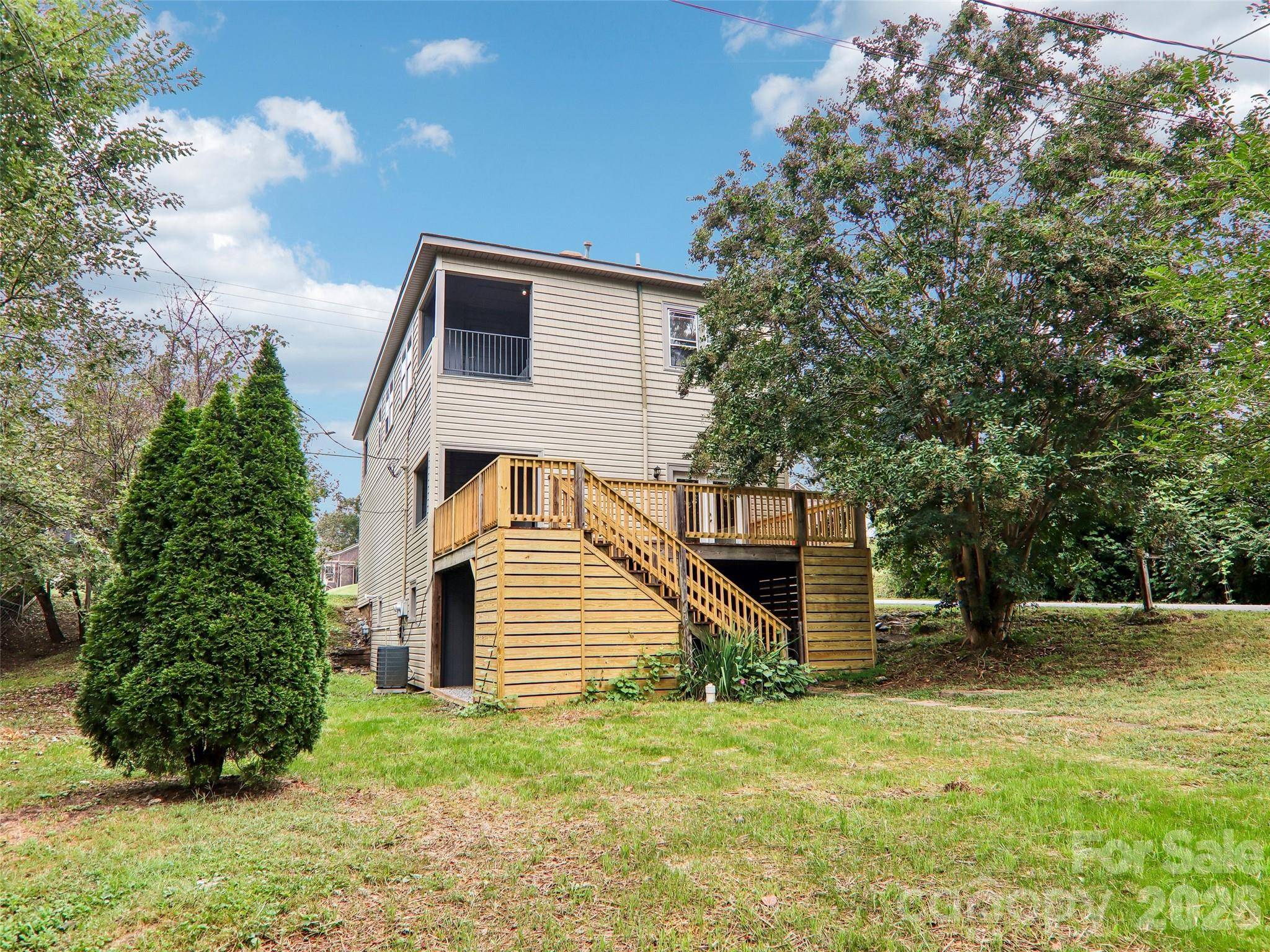 513 Fairview RD, Asheville, NC 28803