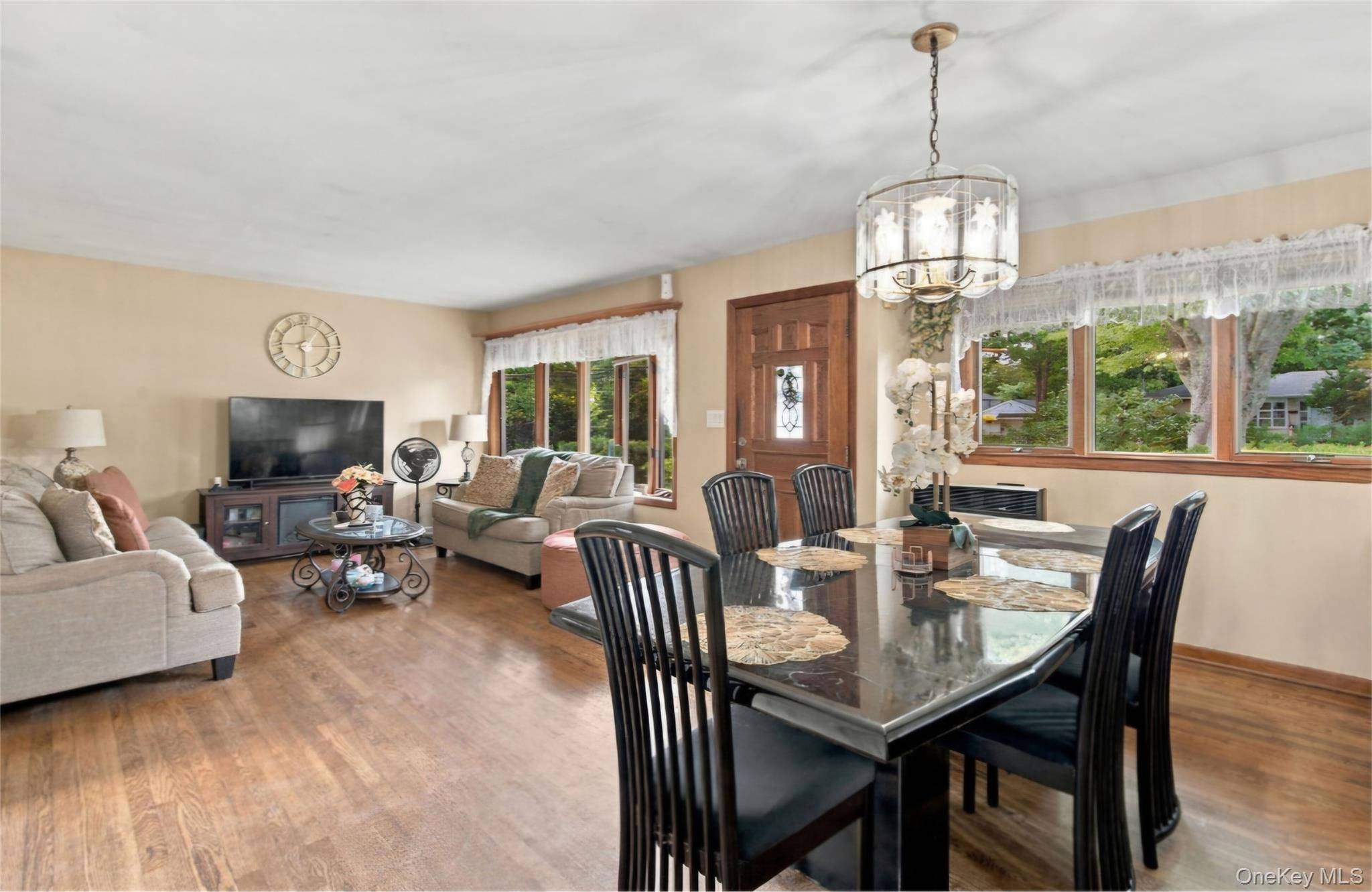 1024 Howells RD, Bay Shore, NY 11706