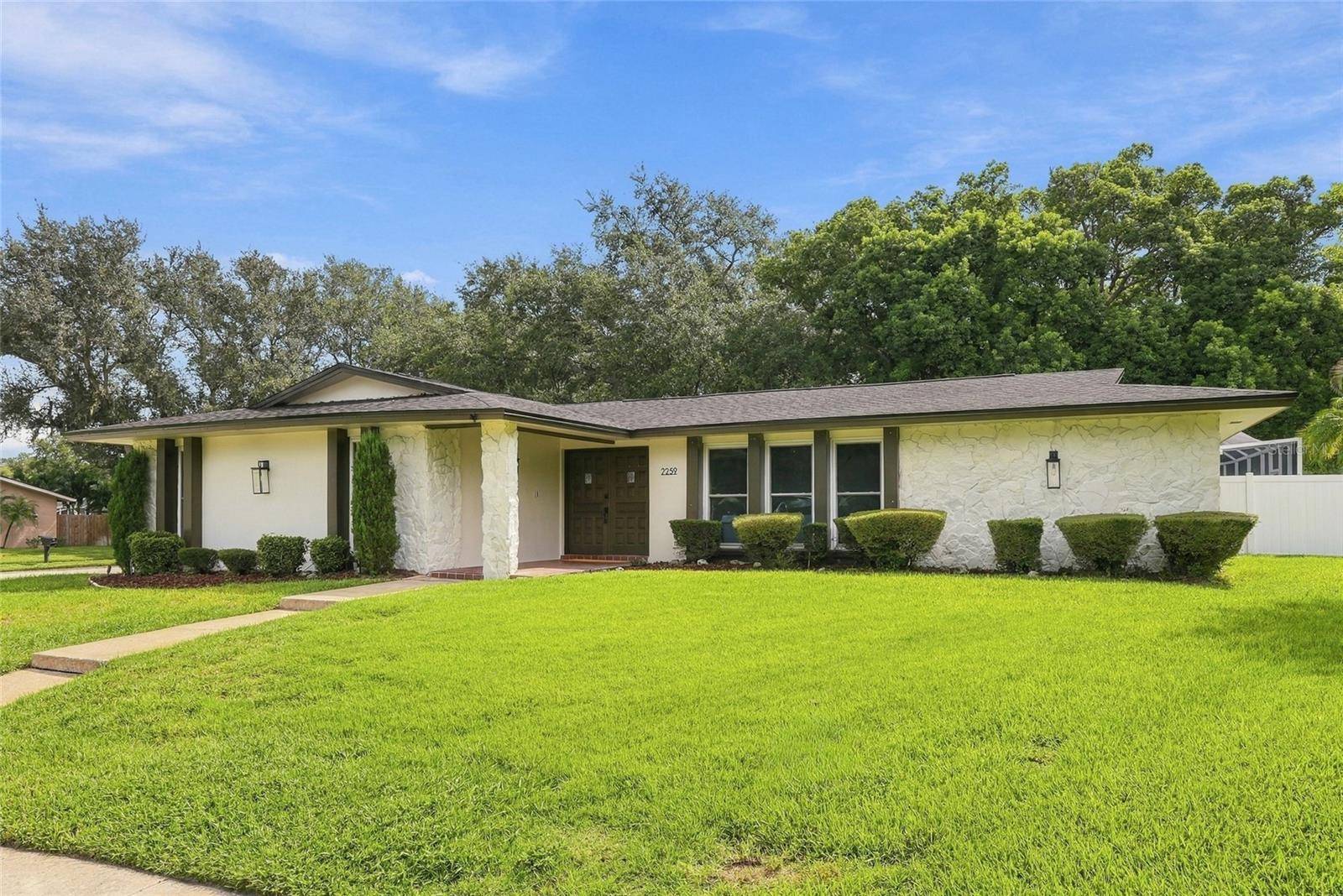 2259 EL DE ORO CIR, Clearwater, FL 33764