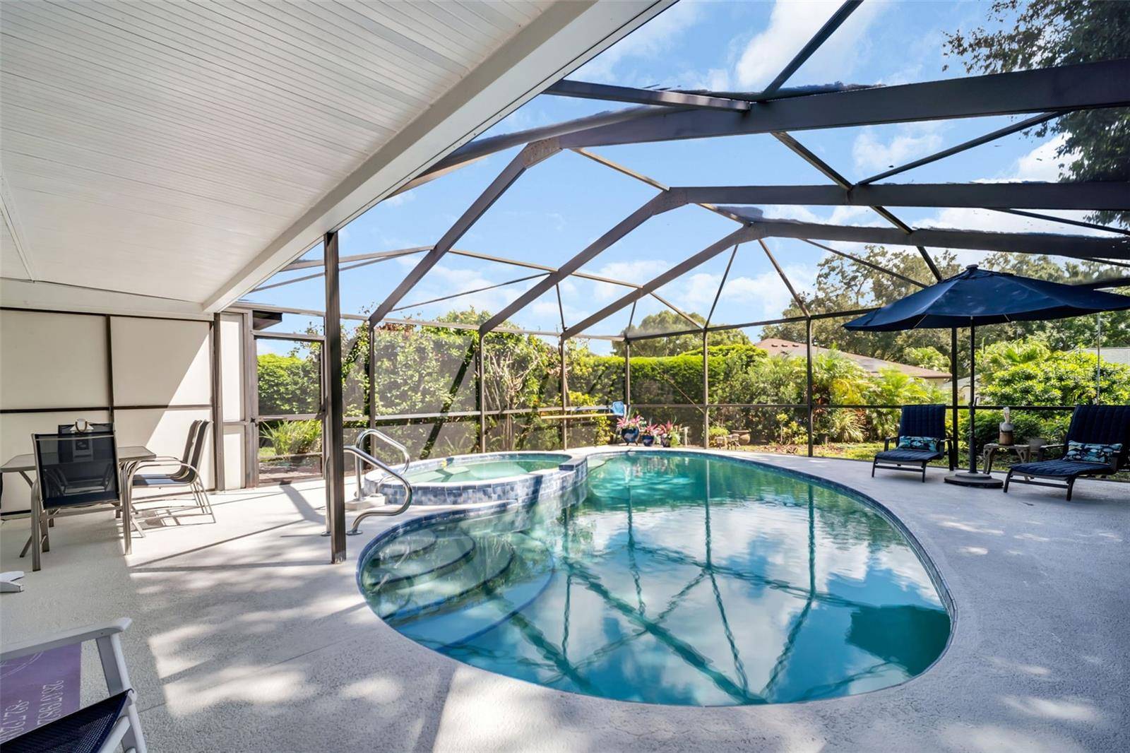 1309 GILLESPIE DR, Palm Harbor, FL 34684