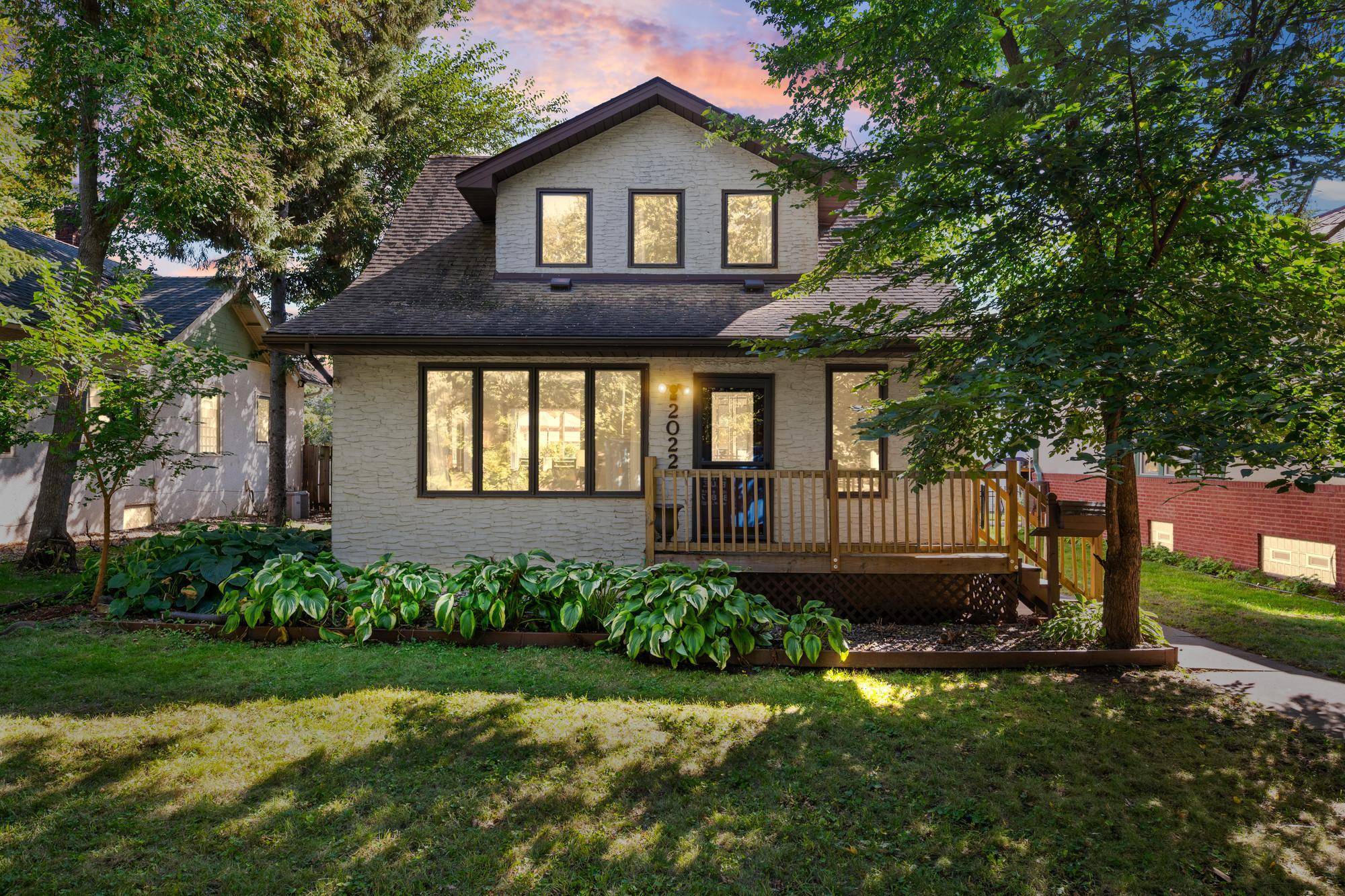 2022 22nd AVE NE, Minneapolis, MN 55418