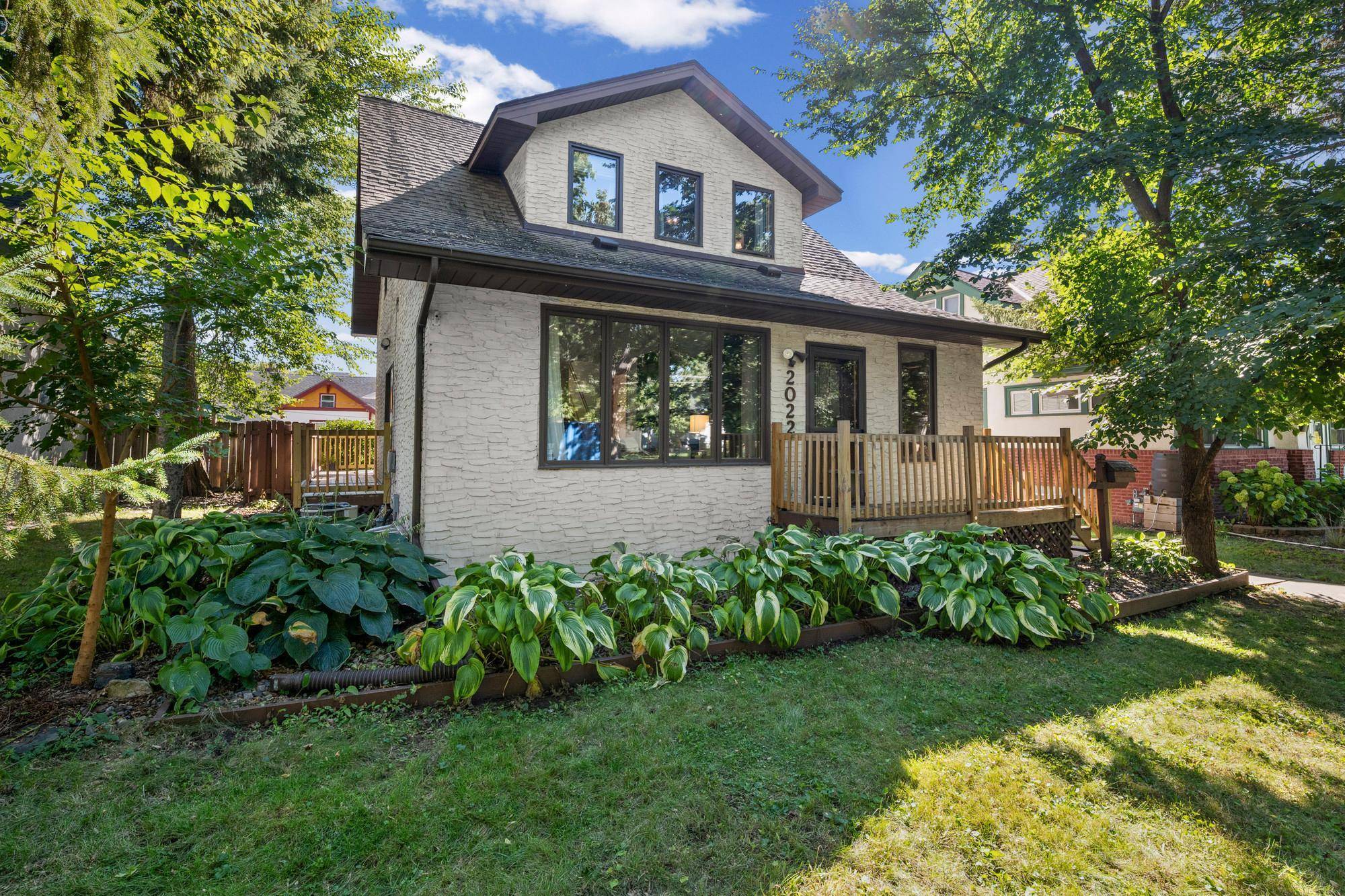 2022 22nd AVE NE, Minneapolis, MN 55418