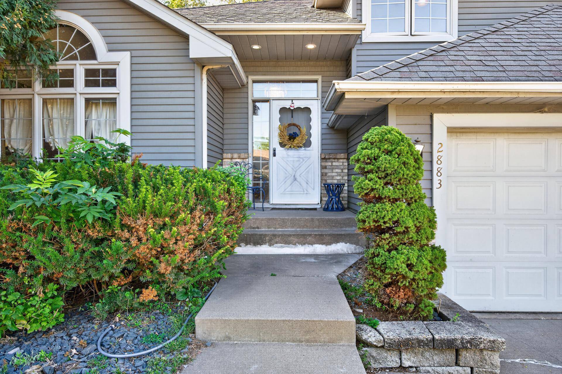 2883 Duluth ST, Maplewood, MN 55109