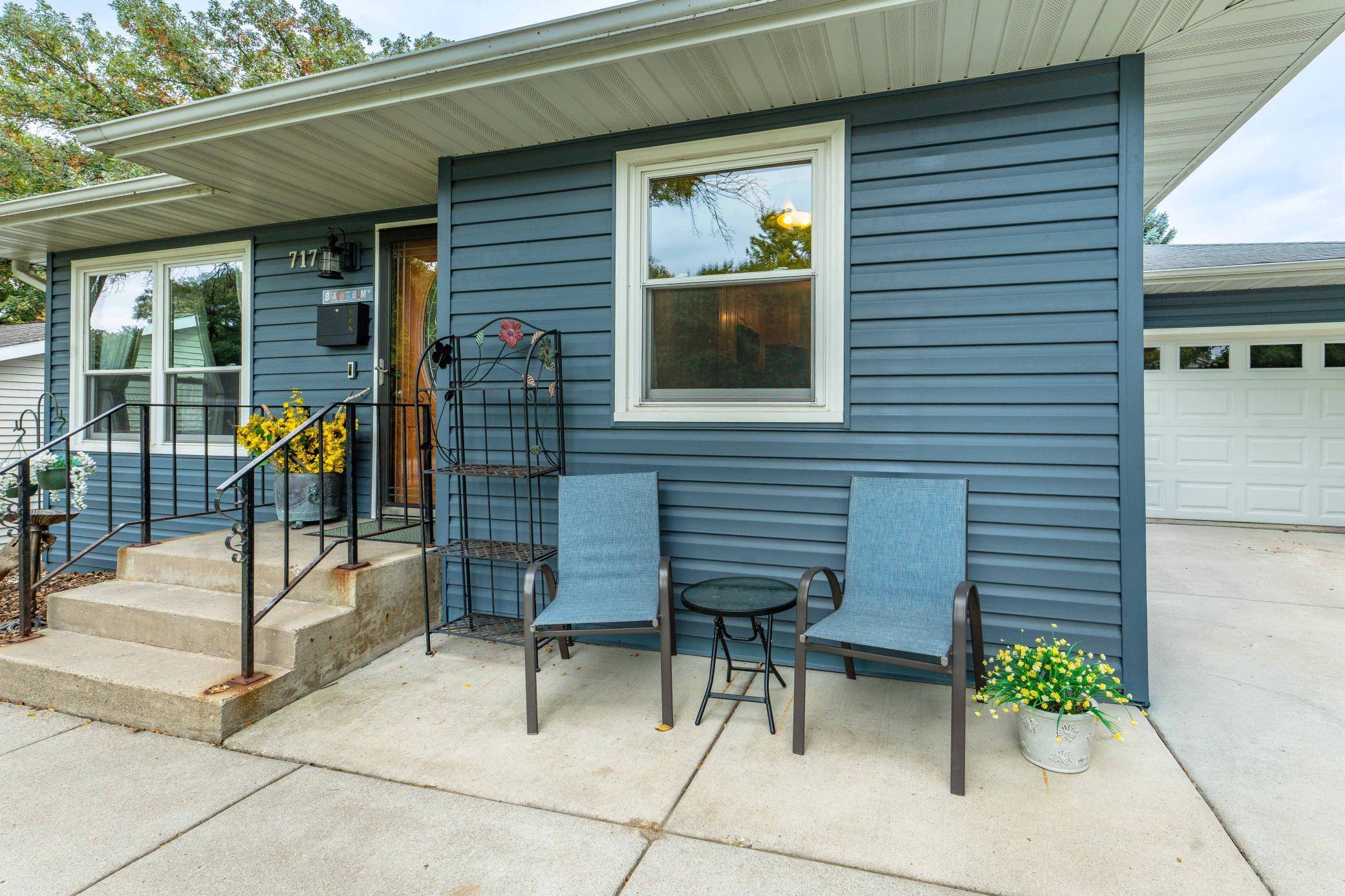 717 W Beech AVE, Fergus Falls, MN 56537