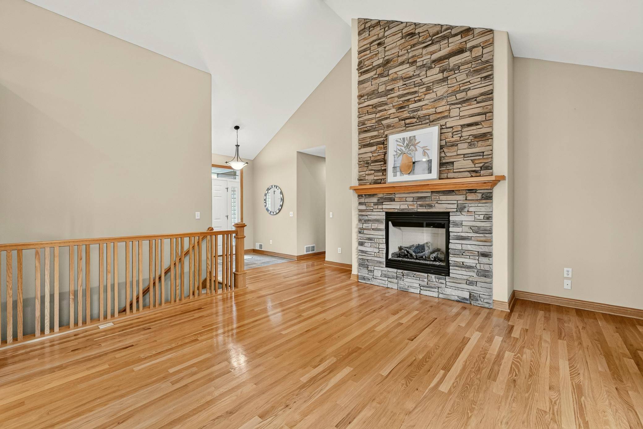 5048 Scenic View DR SW, Rochester, MN 55902