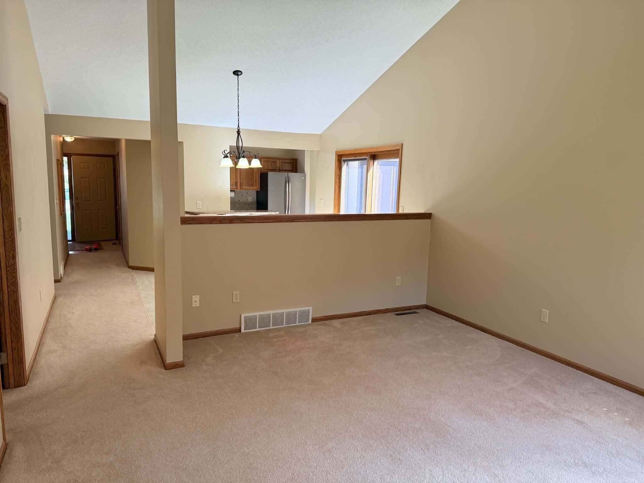 1512 S Franklin ST, New Ulm, MN 56073