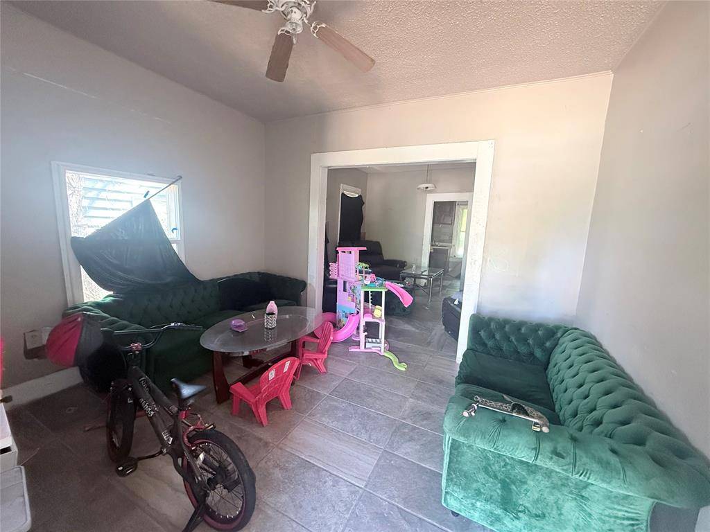 Address not disclosed, Oklahoma City, OK 73117