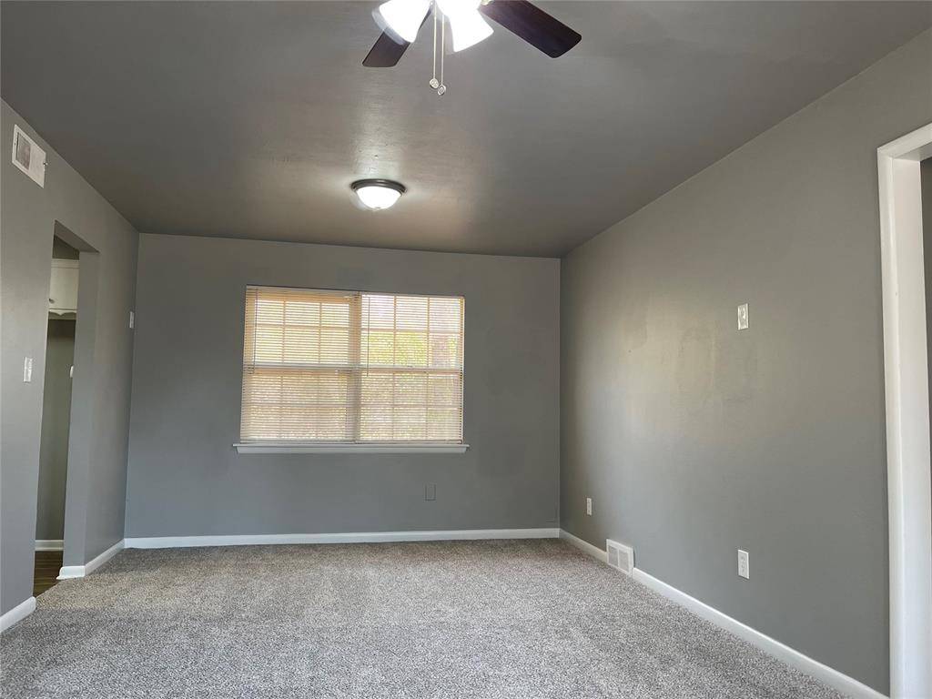 9209 Rhythm RD, Midwest City, OK 73130