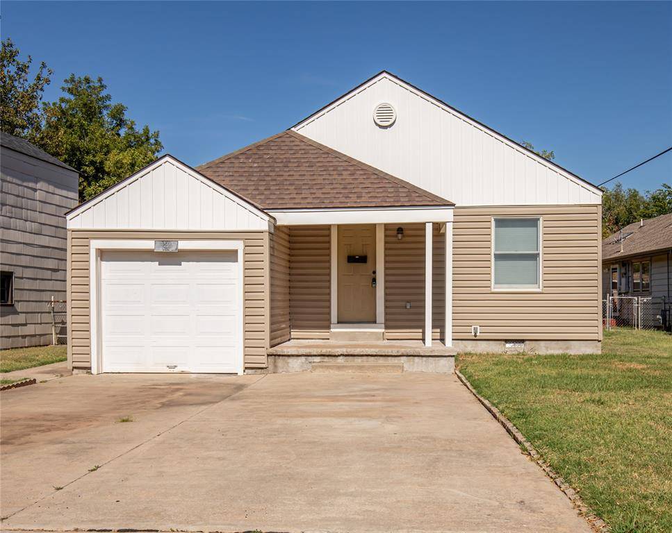 305 W Rickenbacker DR, Midwest City, OK 73110