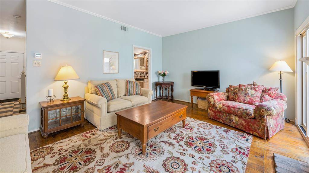 4229 Cole Avenue #108, Dallas, TX 75205