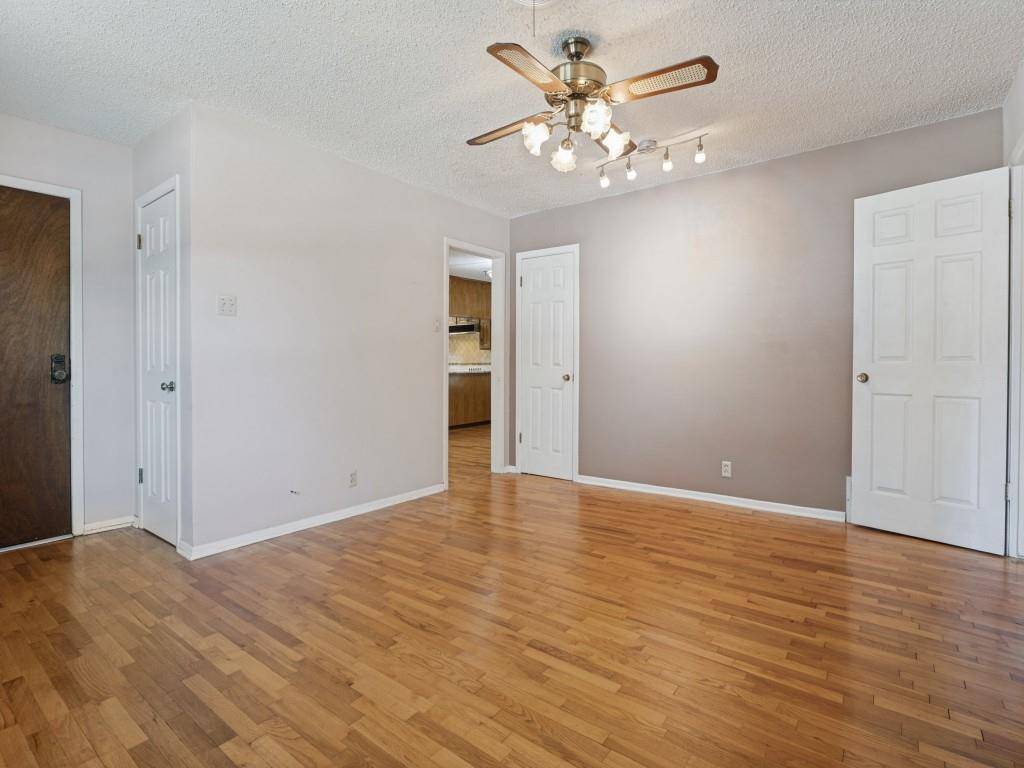 5020 Susan Lee Lane, North Richland Hills, TX 76180