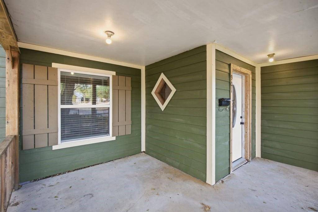 901 W 8th Street, Cisco, TX 76437