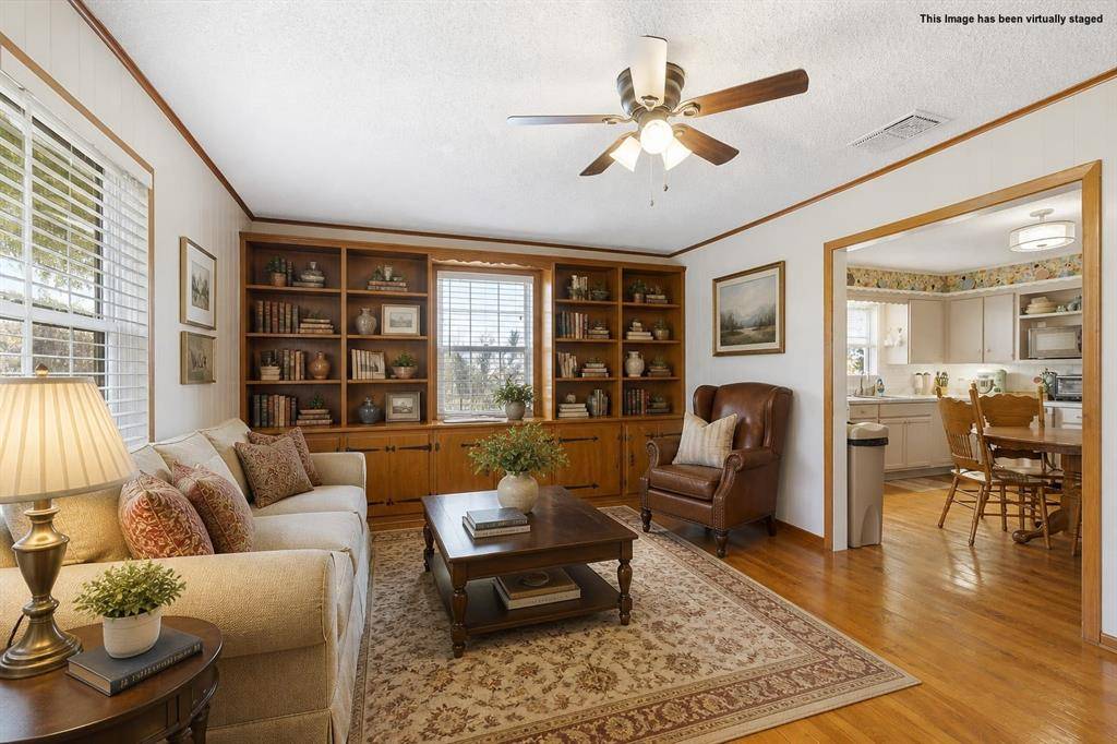 120 & 118 Woodland Avenue, Corsicana, TX 75110
