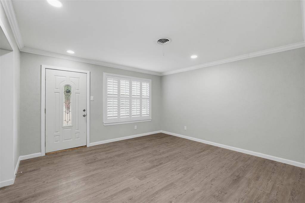 1312 E Mitchell Street, Arlington, TX 76010