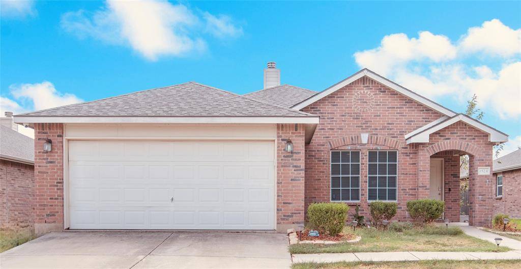 4524 Hounds Tail Lane, Fort Worth, TX 76244