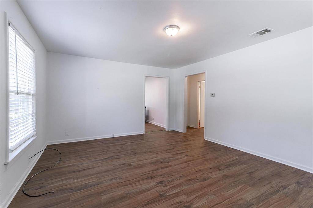 2622 W Johnson Street, Denison, TX 75020