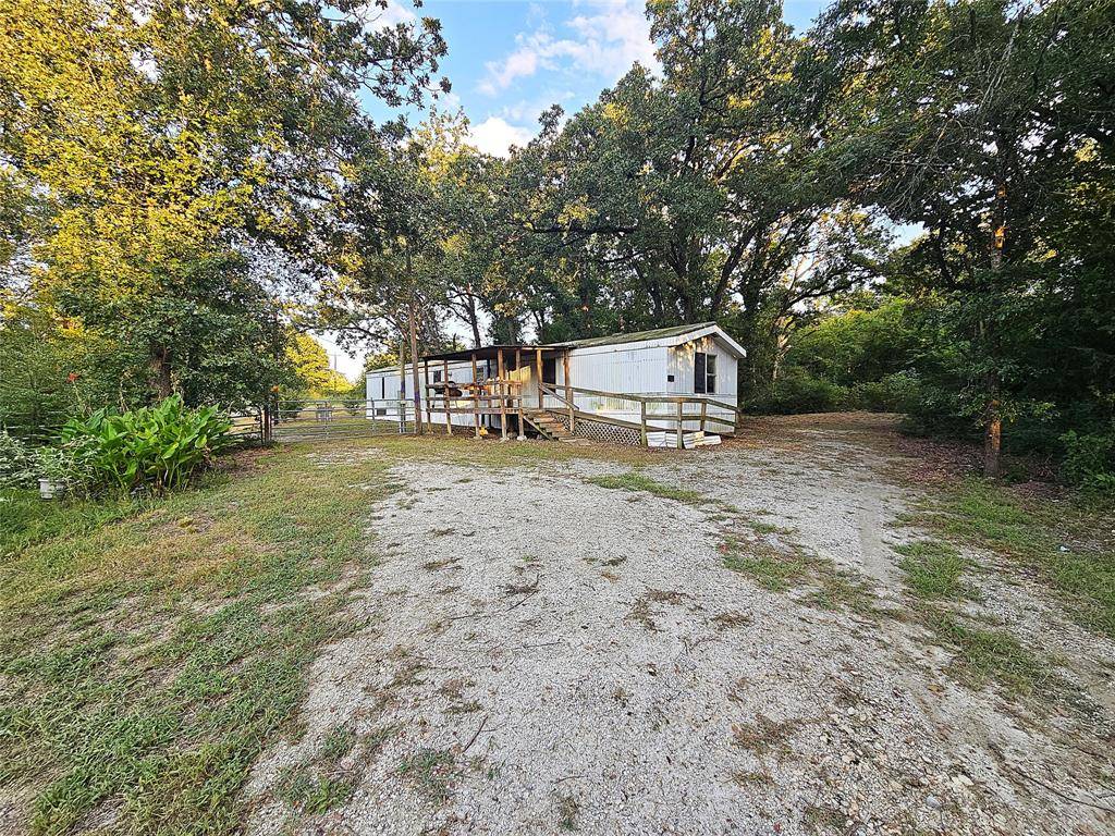 109 PR 5881A, Jewett, TX 75846