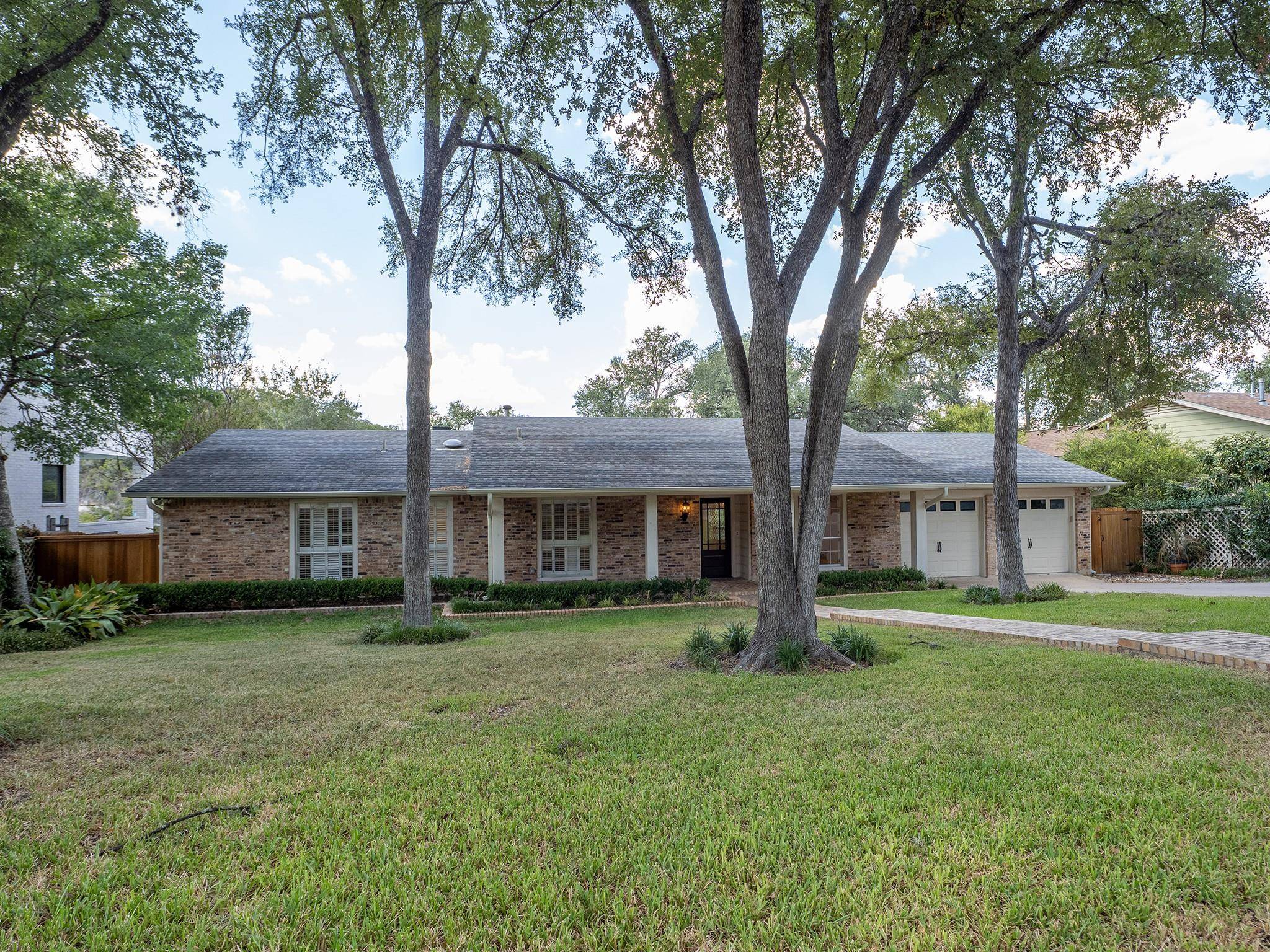 2500 Forest Bend DR, Austin, TX 78704
