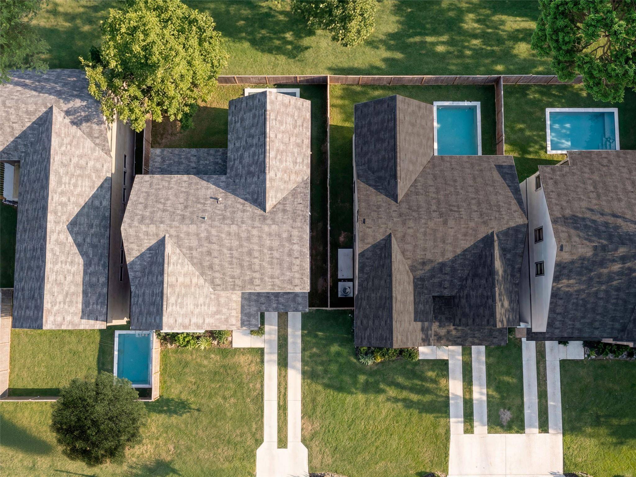 901 Shady LN, Austin, TX 78702