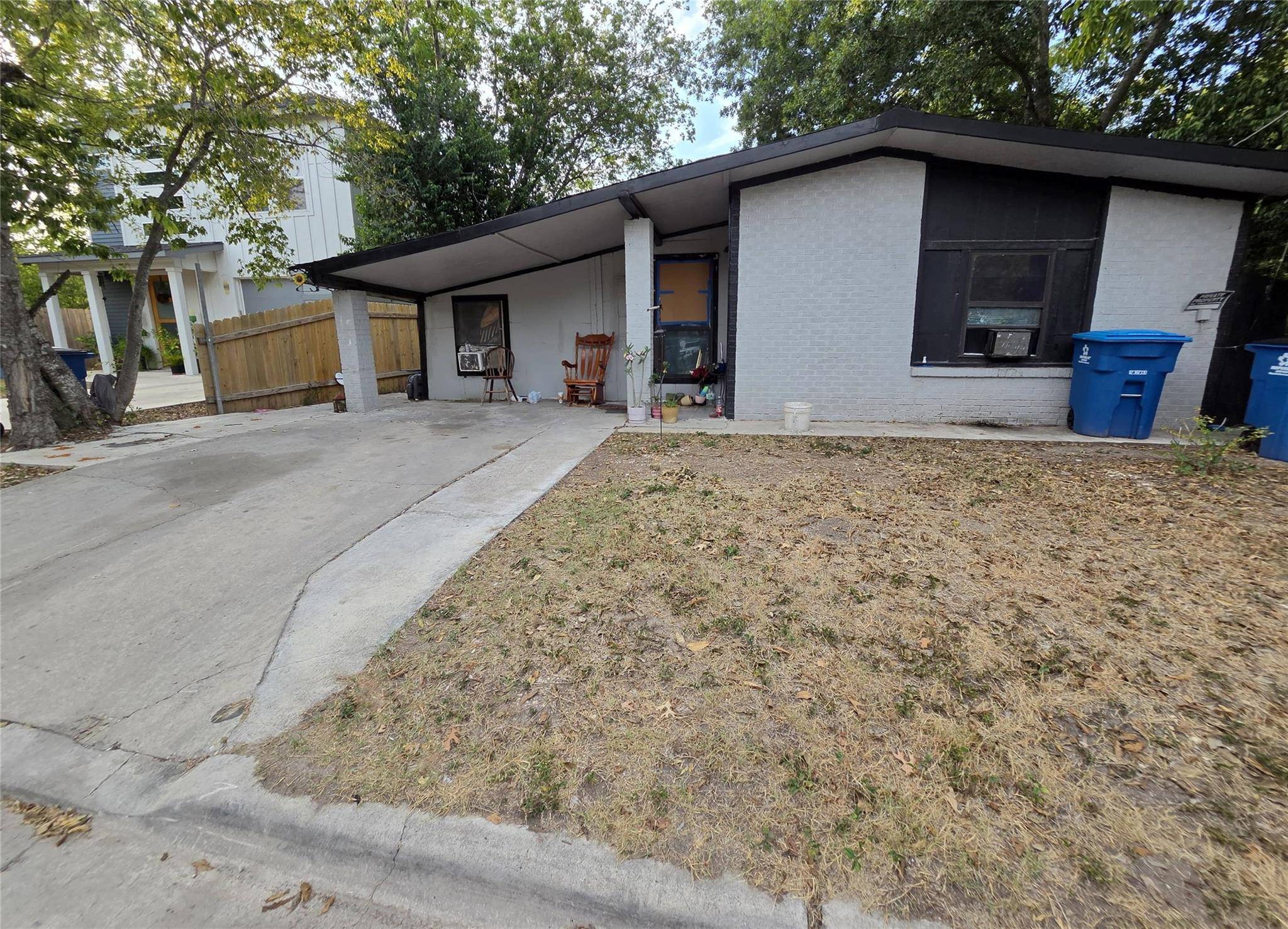 703 Rosewood ST, Lockhart, TX 78644