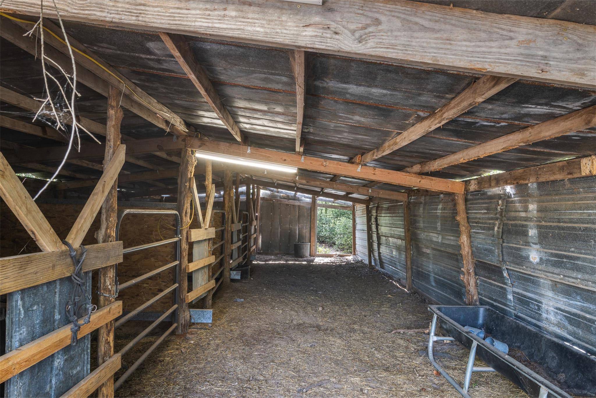 2025 Mule Creek RD, Harwood, TX 78632