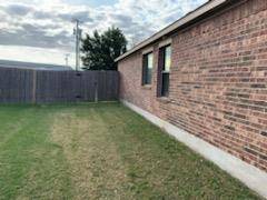 1441 Rainbow Parke DR, Round Rock, TX 78665