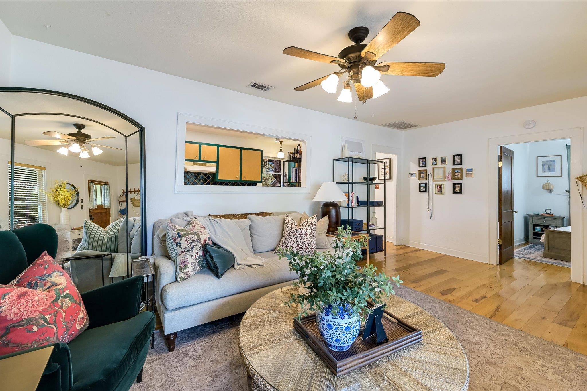 802 W Gibson ST, Austin, TX 78704