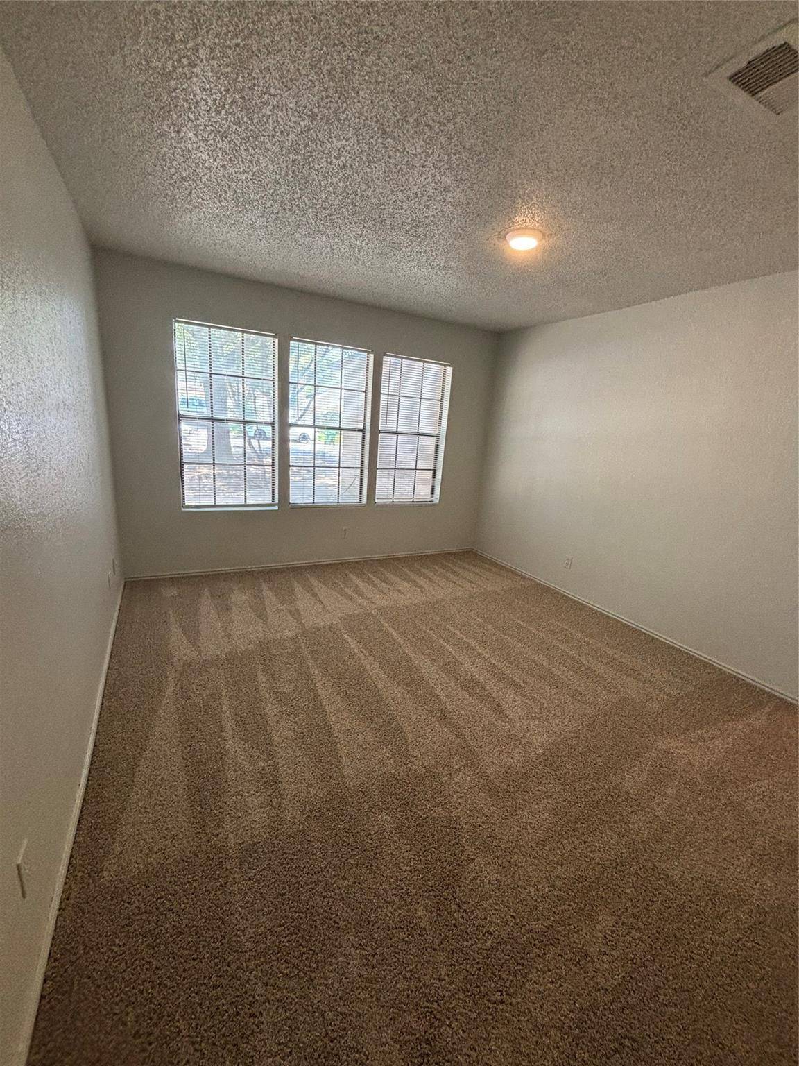 2033 REDWING WAY, Round Rock, TX 78664