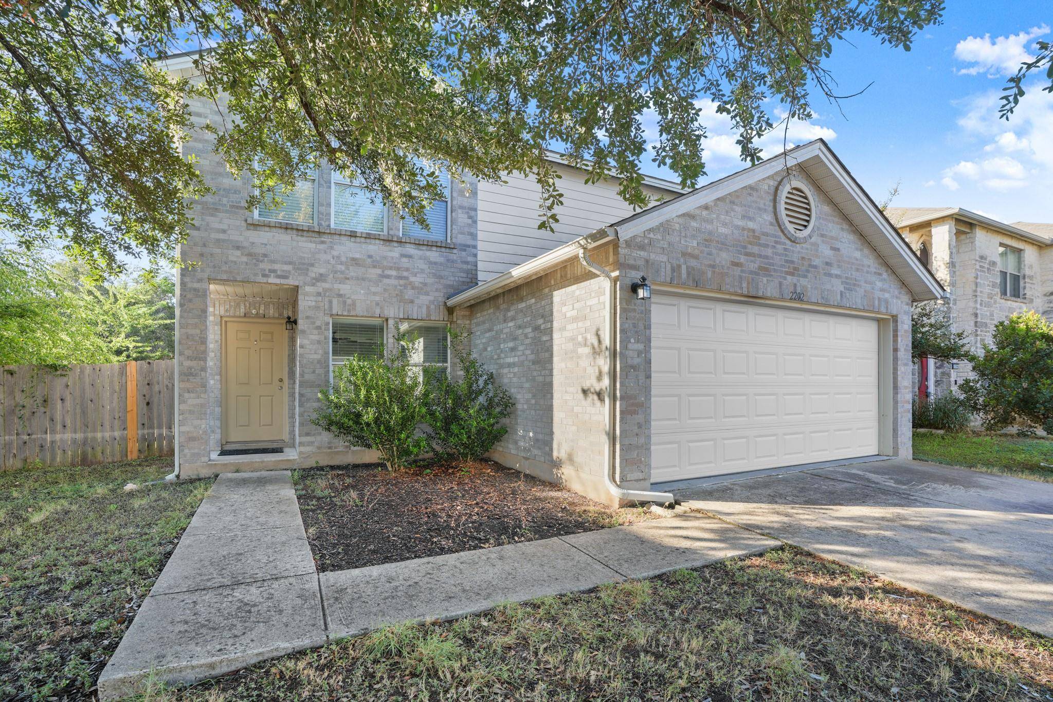2202 Cottontail DR, Leander, TX 78641