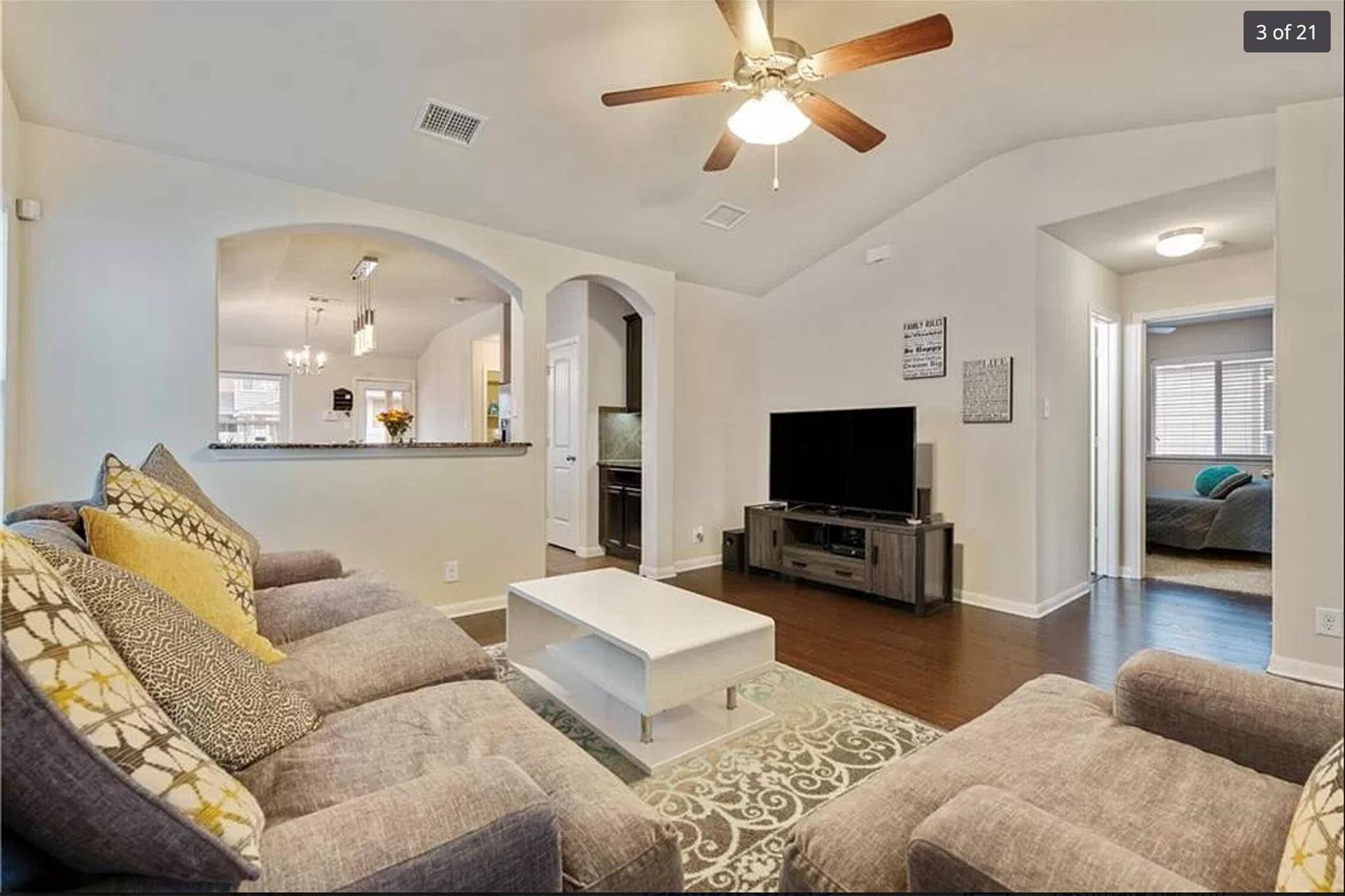 881 Heritage Springs TRL, Round Rock, TX 78664