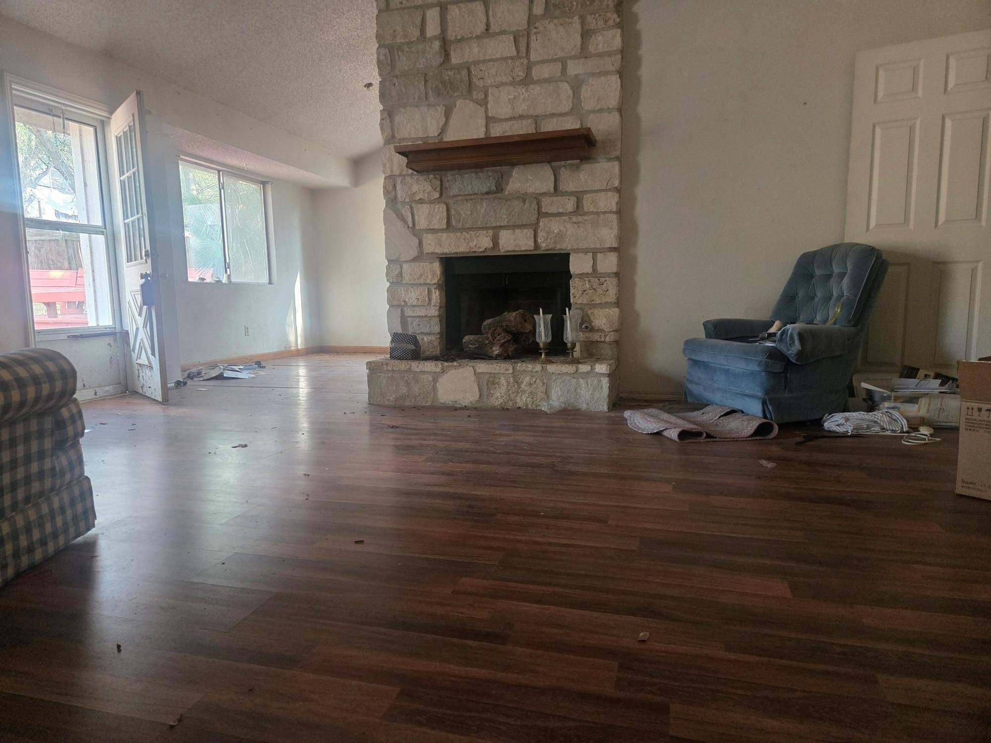 2011 Castle Creek DR, San Marcos, TX 78666