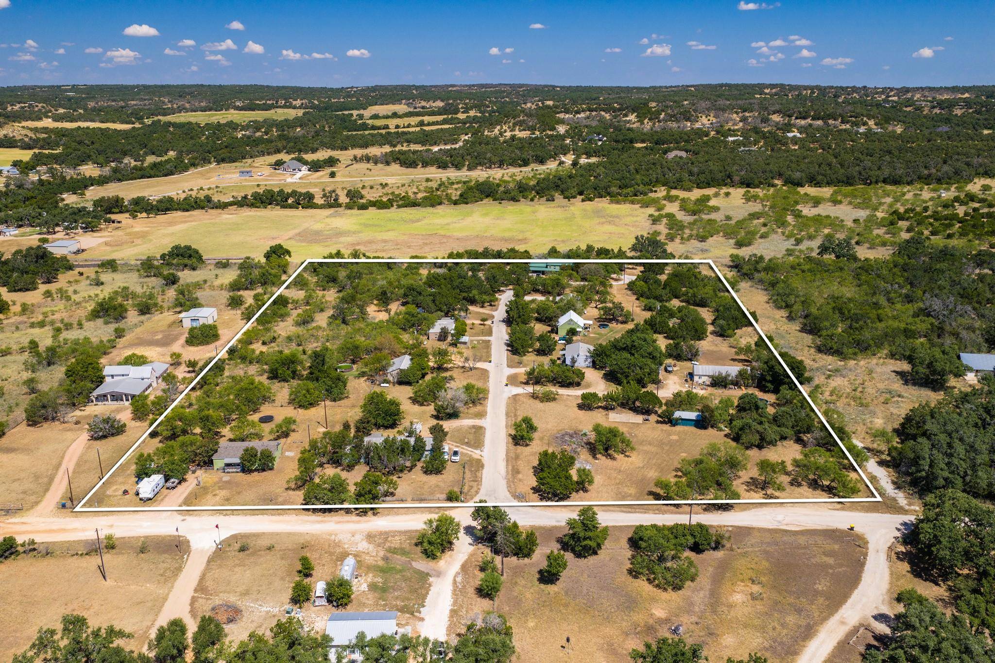 114 Fleury WAY, Fredericksburg, TX 78624