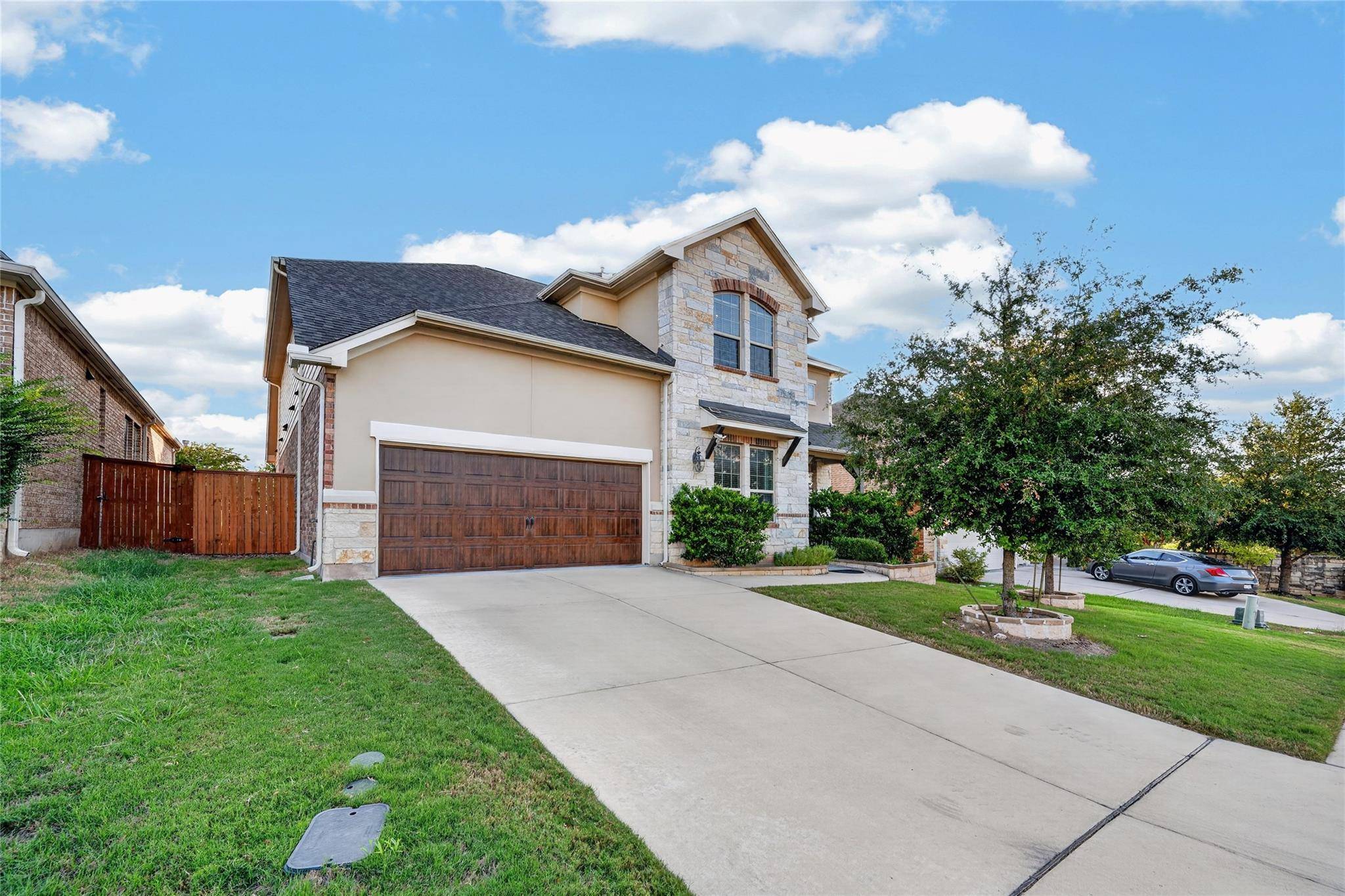 137 Claiborne Lake LN, Georgetown, TX 78628