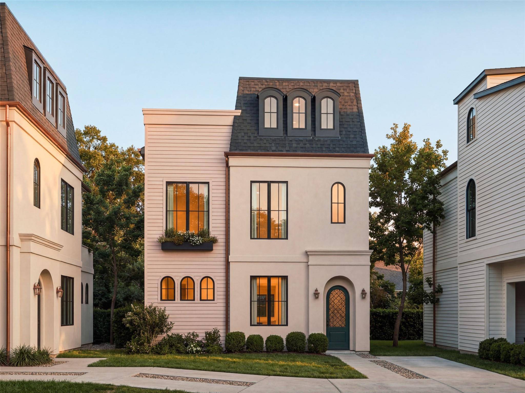1174 Oak Grove Ave #3, Austin, TX 78702