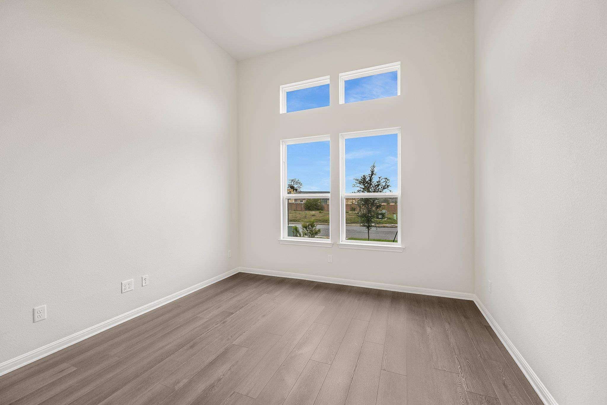 171 Smithsonian LN, Kyle, TX 78640