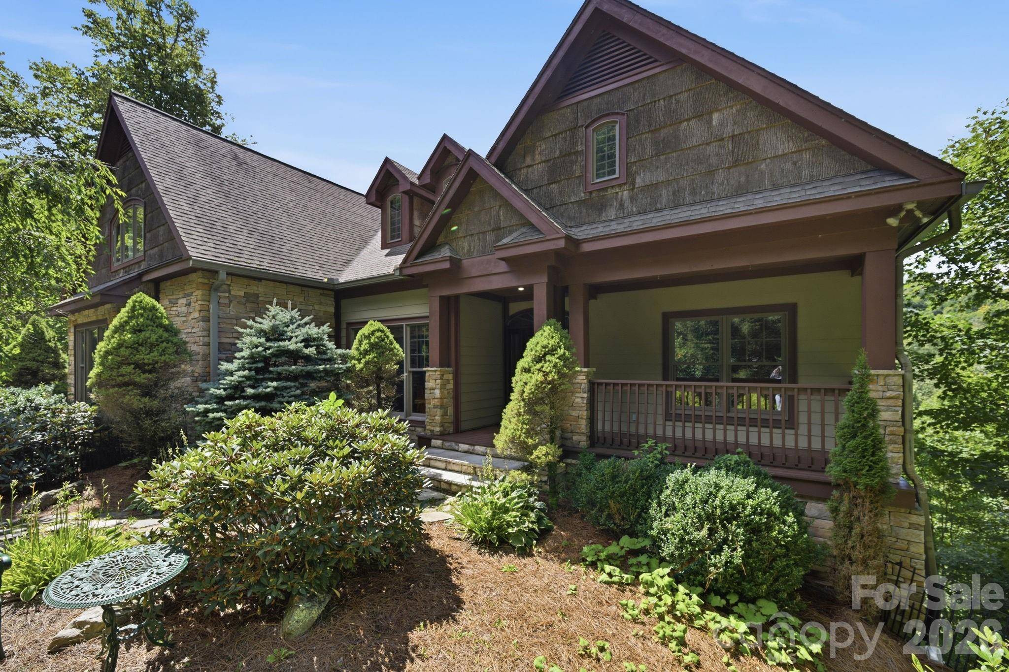 1226 Grouse Moor DR, Sugar Mountain, NC 28604