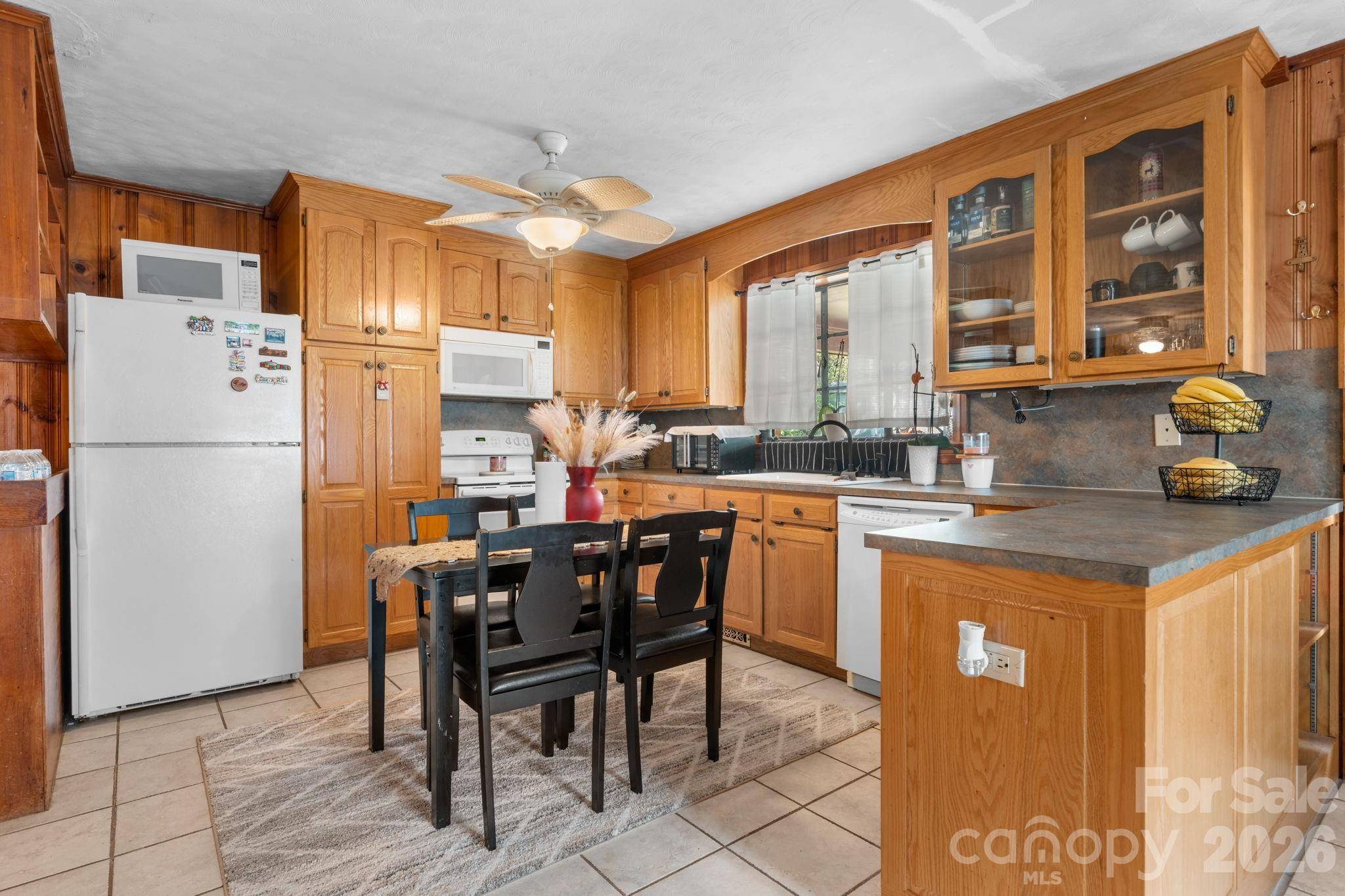 1723 31st ST NE, Hickory, NC 28601
