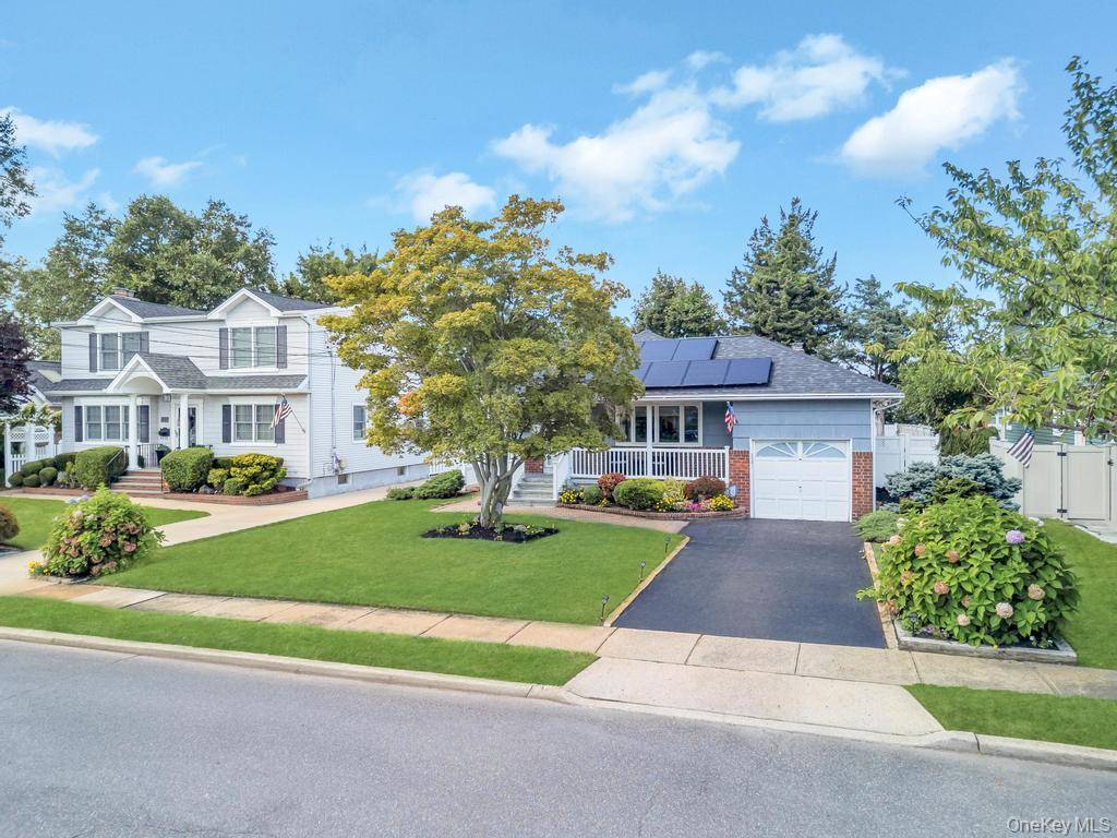 2327 Cleveland ST, Bellmore, NY 11710