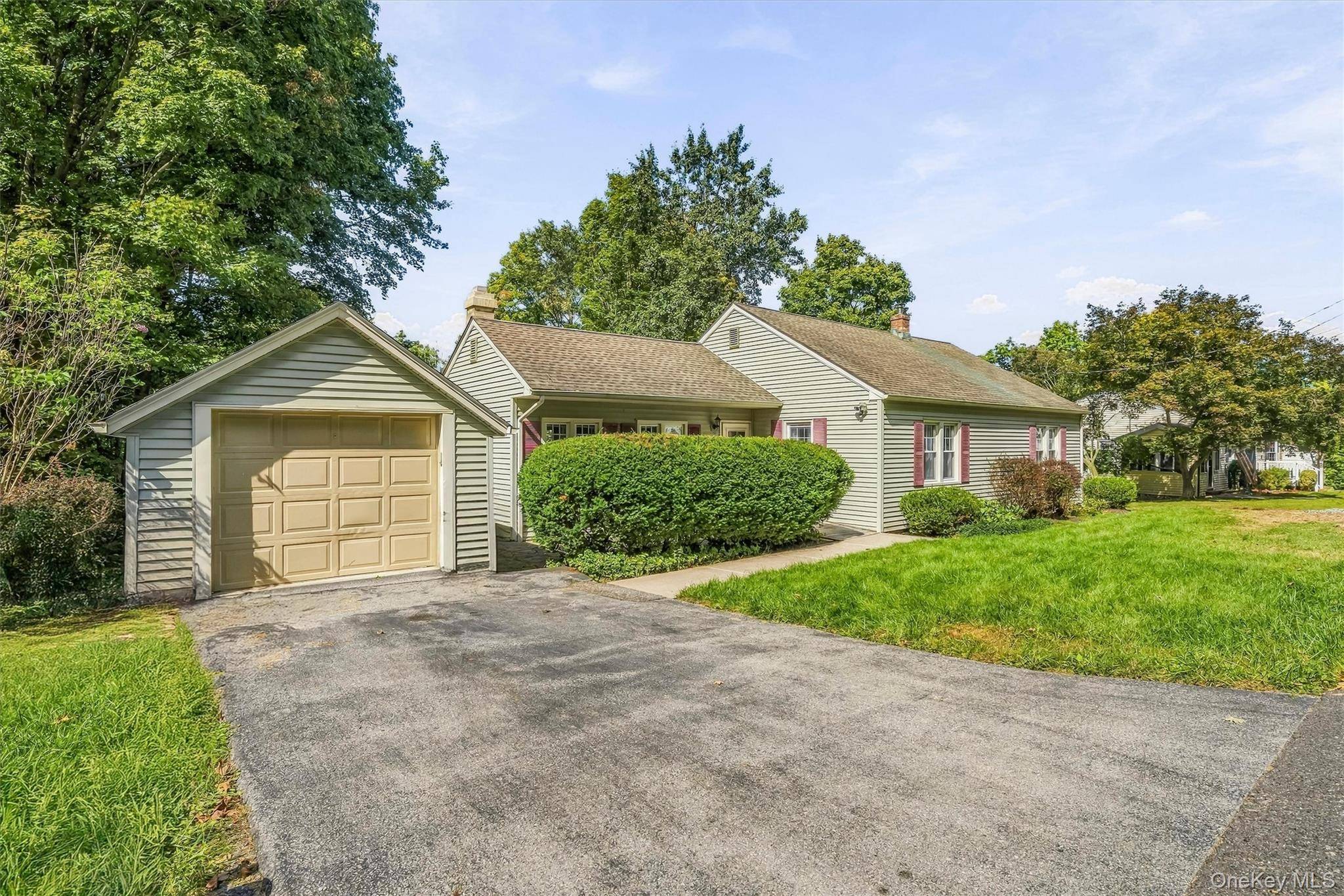 22 Sunrise HTS, Goshen, NY 10924