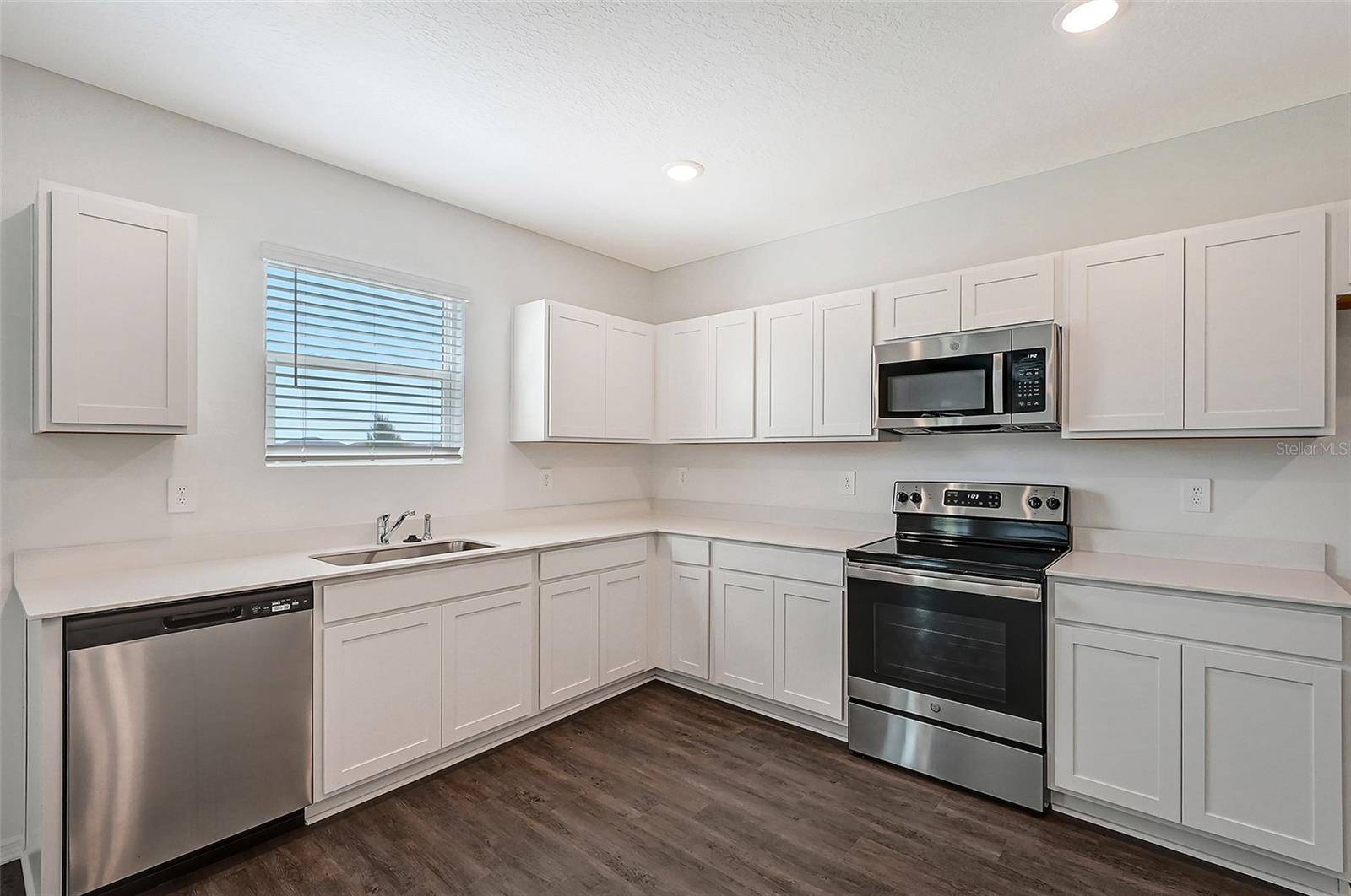 11391 LAKE LOUISA TERRACE, Sarasota, FL 34241