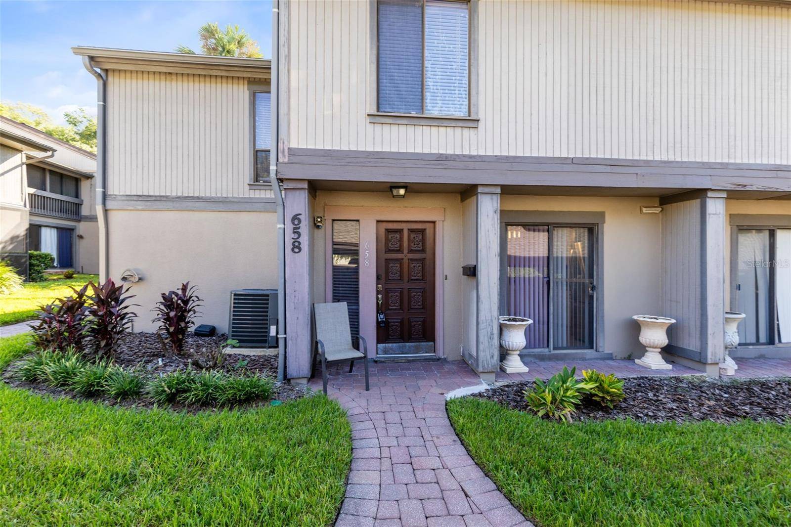 658 LAKE VILLAS DR, Altamonte Springs, FL 32701